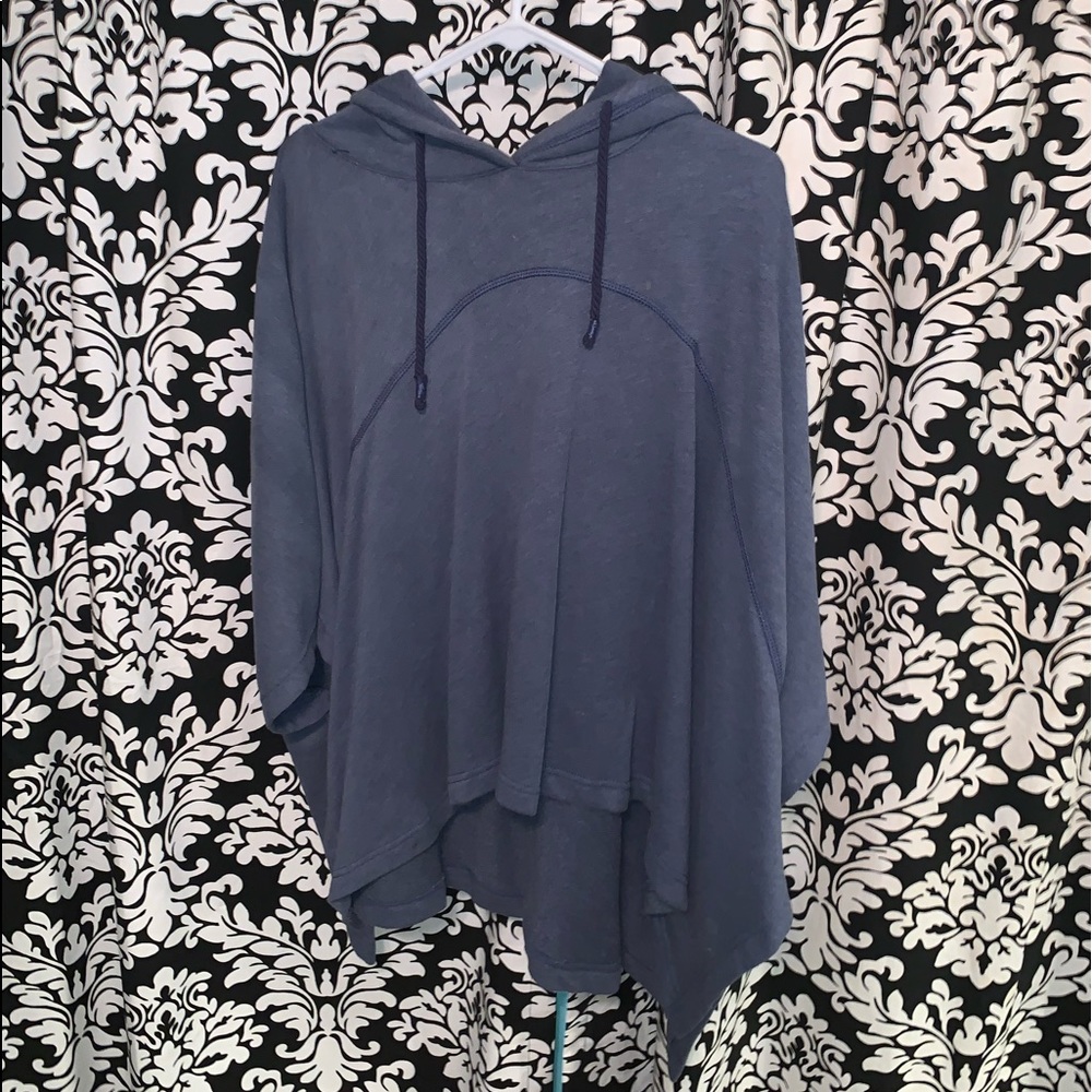 Short sleeved big sweatshirt/sweater